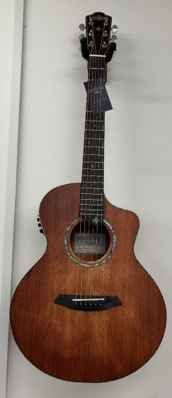 Rathbone Navigator - Spruce/Mahogany E/Cut - Inc. Gigbag - B-Stock - CL2296