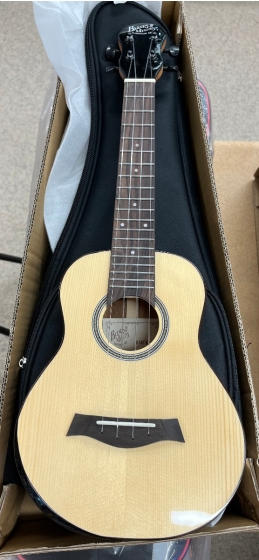Barnes & Mullins Concert Ukulele - Solid Spruce / Acacia . Inc. Gigbag - B-Stock - CL2300