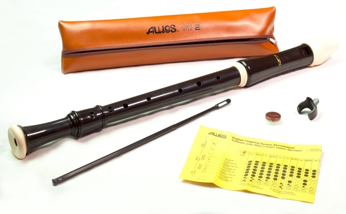 Aulos Tenor Recorder 211A Robin