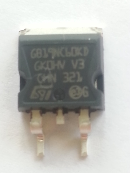 IGBT N-CHANNEL 600V 20A