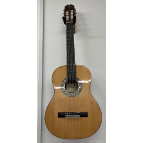 Admira Alba 3/4 Classical Guitar-B stock-CL2603