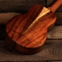 Barnes & Mullins Concert Ukulele - Solid Spruce / Acacia . Inc. Gigbag