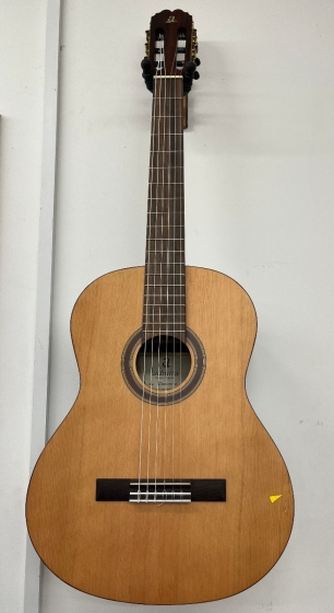 Admira Concerto Classical Guitar-B stock-CL2558