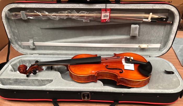 Hidersine Piacenza violin 4/4 outfit-B stock-CL2690